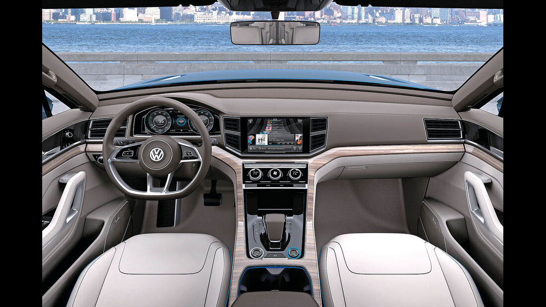 VW Cross Blue Tiguan XL