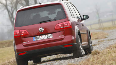 VW Cross Touran