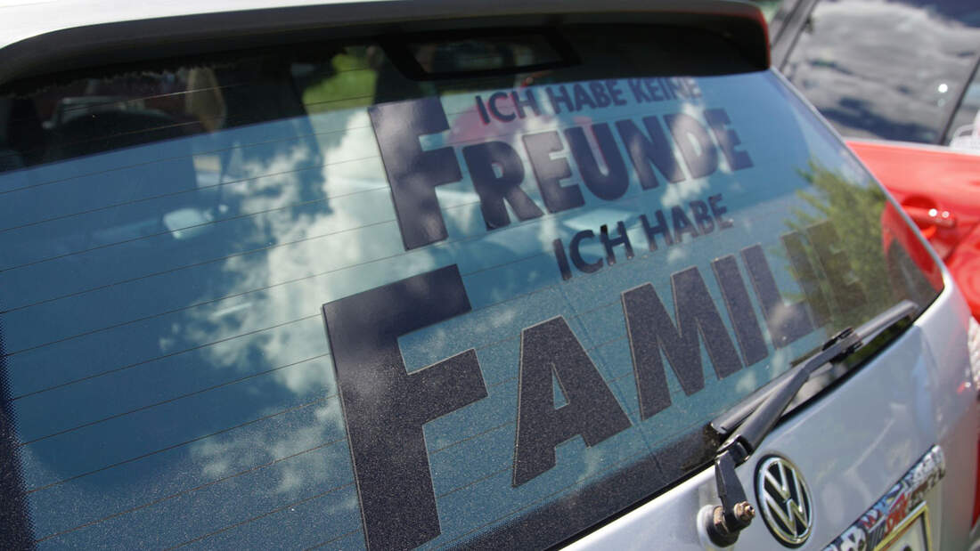 Lustige AutoAufkleber und TShirtSprüche vom Wörthersee auto motor