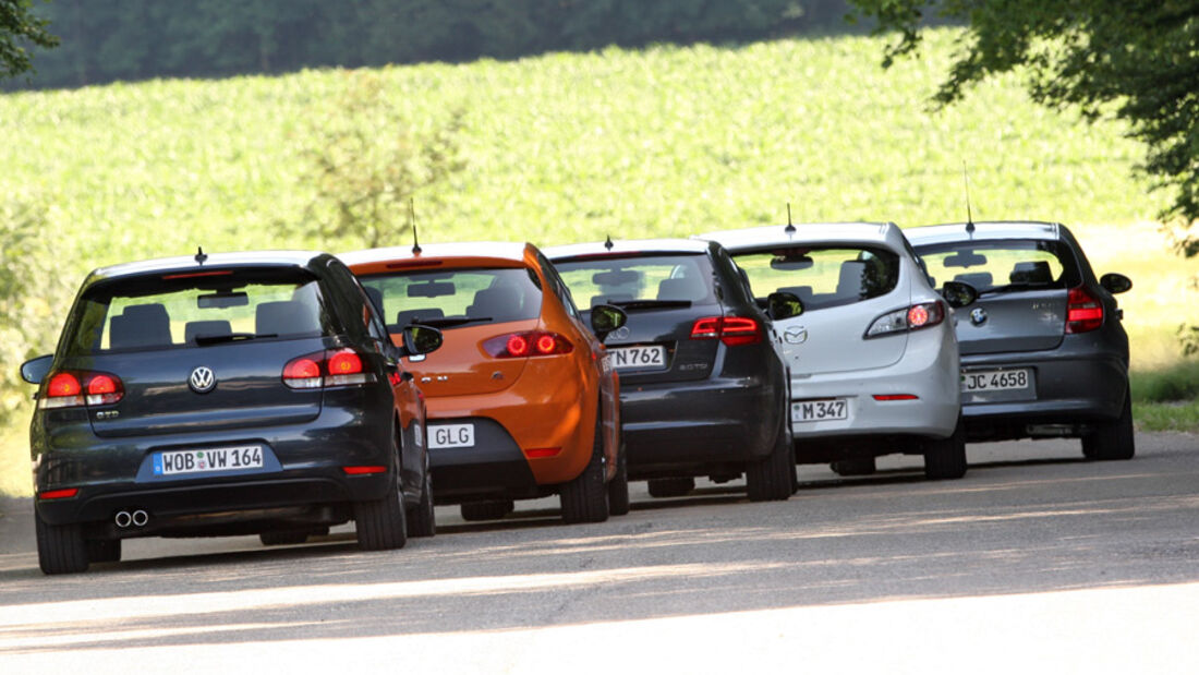 VW Golf GTD, BMW 120d, Audi A3 Sportback Ambition, Seat León FR, Mazda 3 2.2 MRZ-CD S.L.