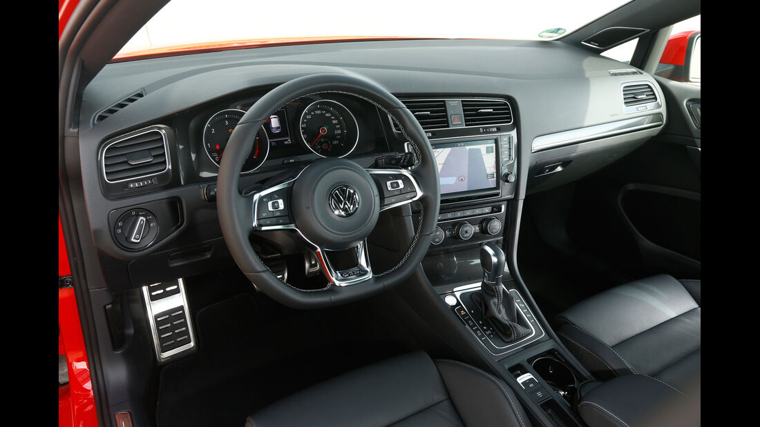 VW Golf GTD, Cockpit