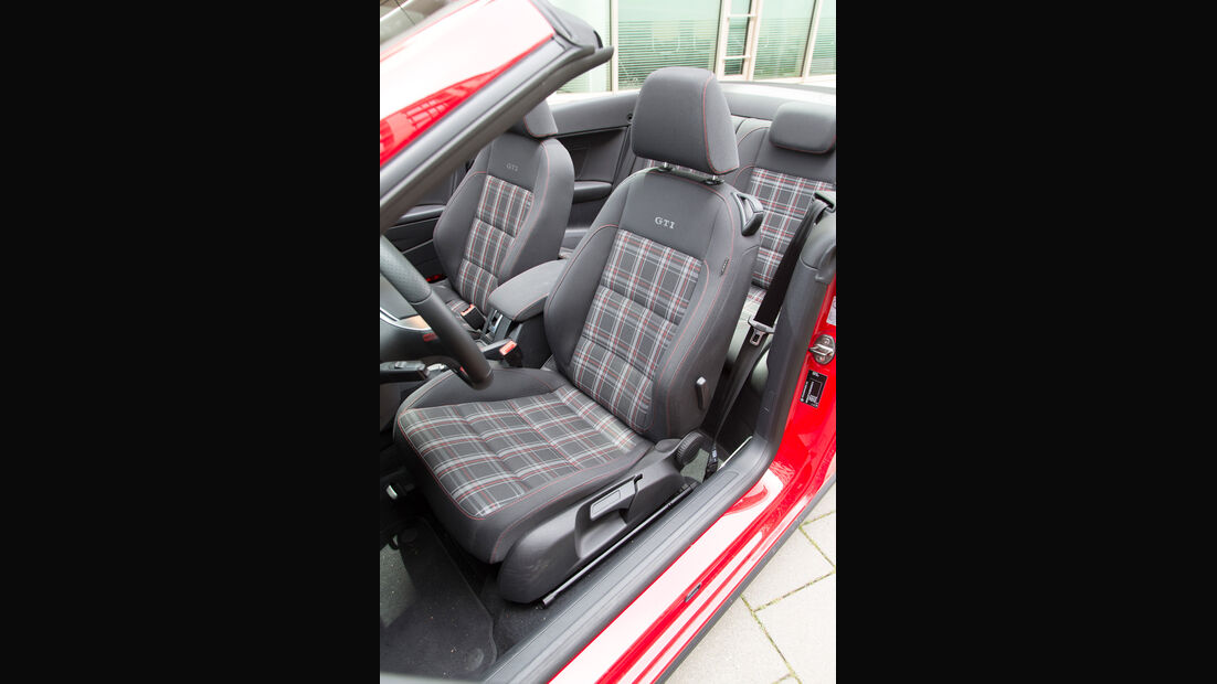 VW Golf GTI Cabrio, Fahrersitz