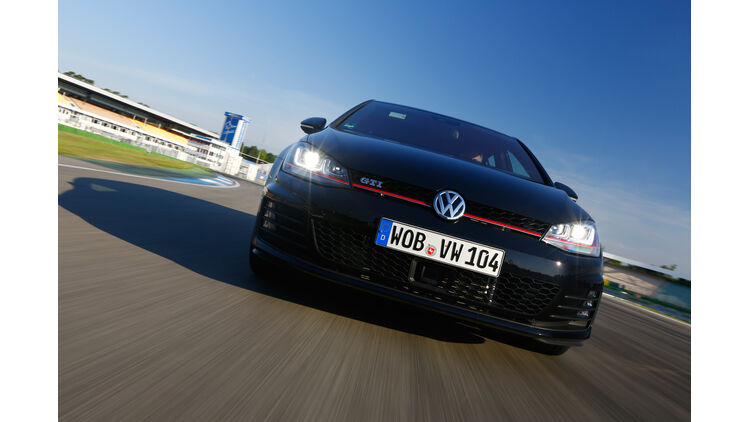 Vw Golf Gti Performance Im Supertest Der Beste Gti Aller Zeiten Auto Motor Und Sport