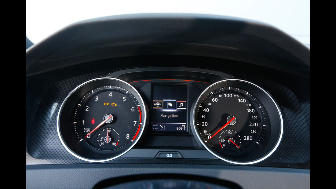VW Golf GTI Performance, Rundinstrumente