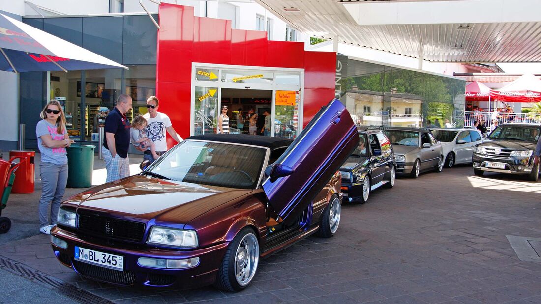 VW Golf GTI Tankstelle