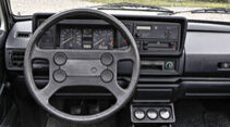 VW Golf I Cabrio 1.8, Interieur