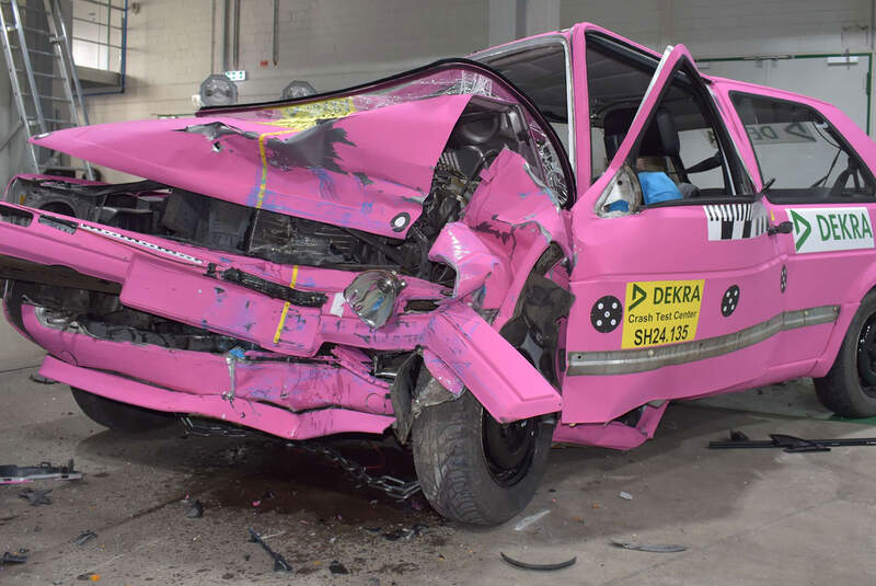 VW Golf II Crashtest Dekra (2025)