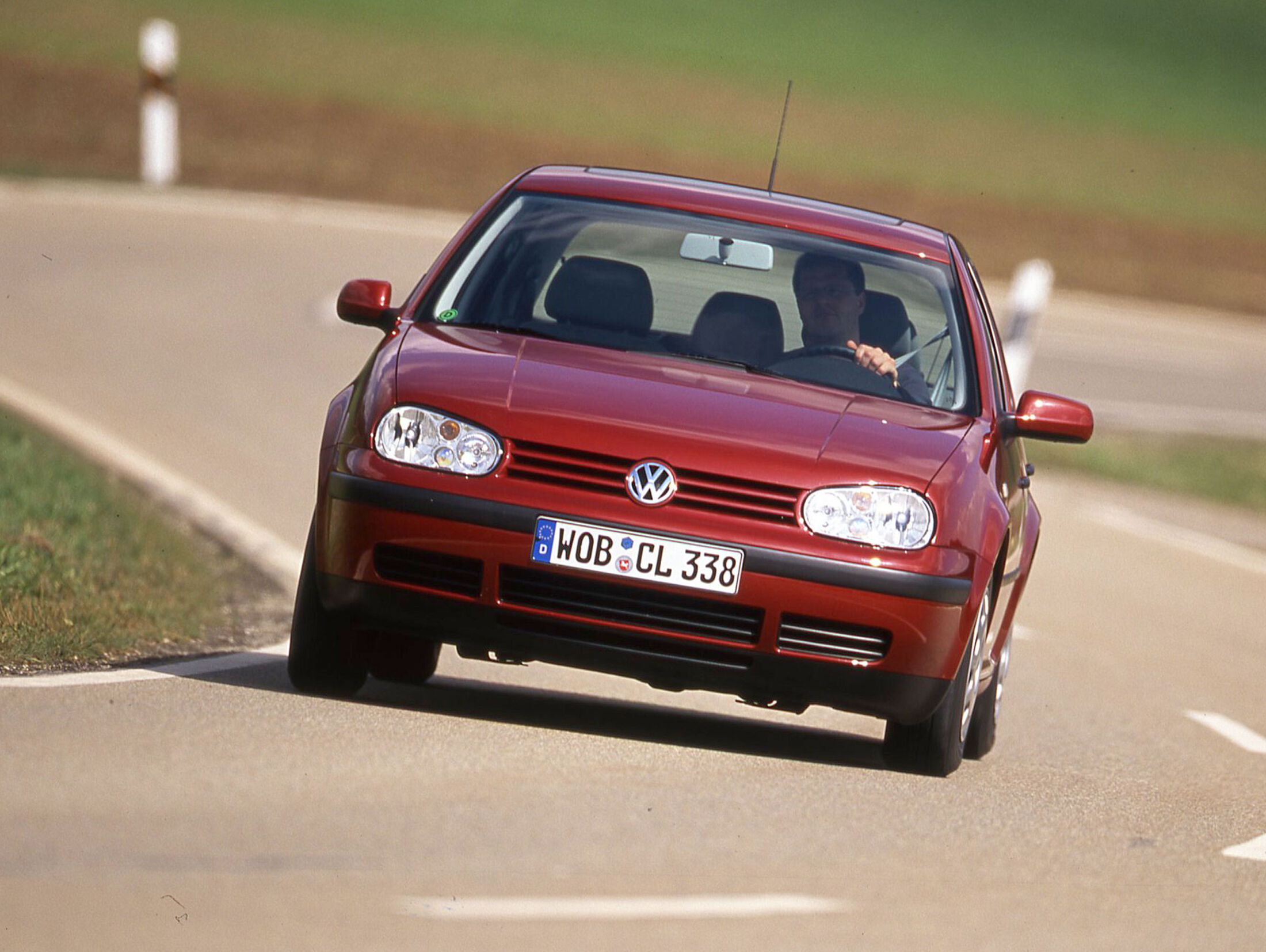 VW Golf IV 1.4 (1997) im Test: auto motor und sport 21/1997