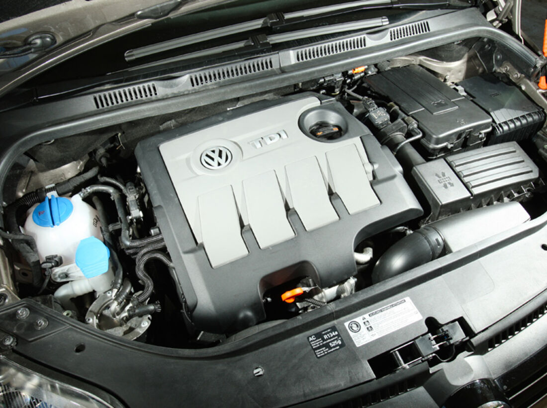 VW Golf Plus 1.6 TDI Blue Motion HochdachGolf mit Spar