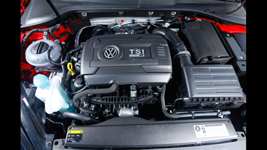 VW Golf R, Motor