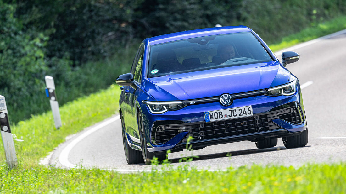 VW Golf R Performance