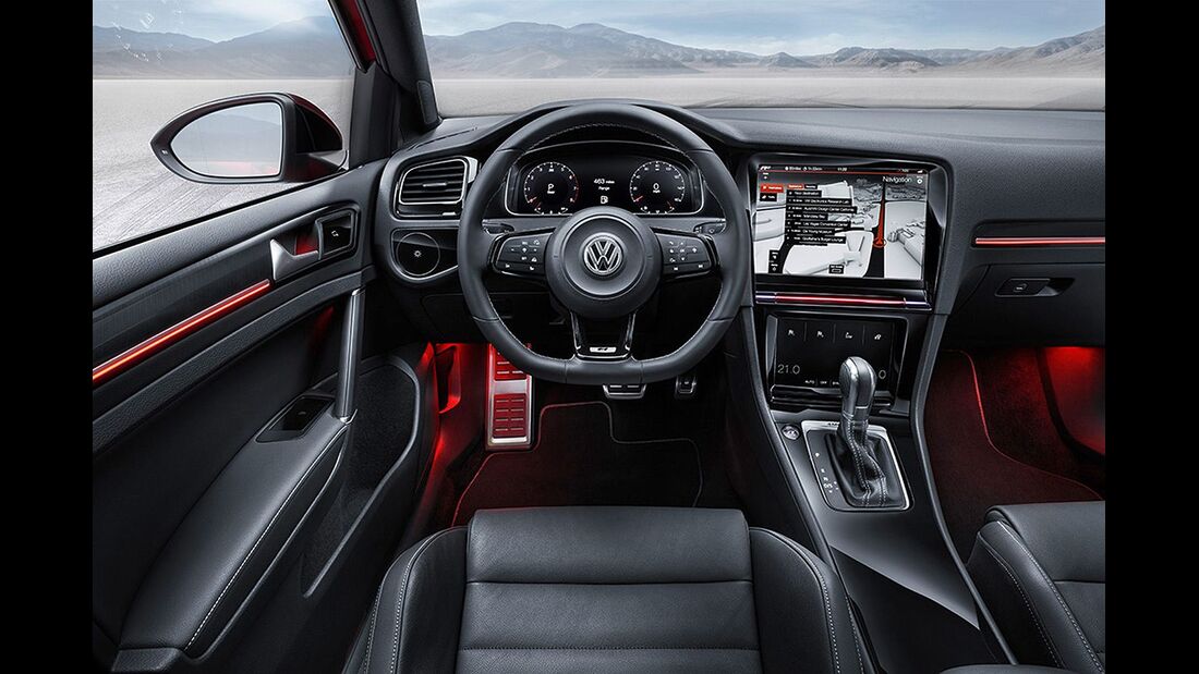 VW Golf R Touch
