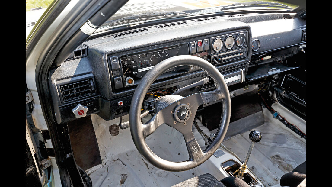VW Golf Rallye-GTI, Cockpit