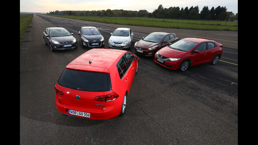 VW Golf gegen Ford Focus, Honda Civic, Opel Astra, Hyundai i30, Peugeot 308