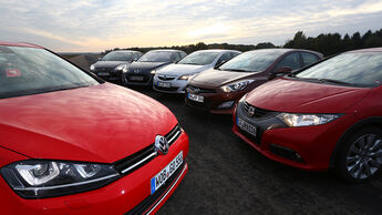VW Golf gegen Ford Focus, Honda Civic, Opel Astra, Hyundai i30, Peugeot 308