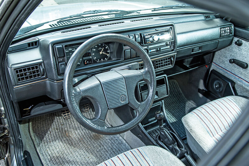 VW Jetta 1.8, Cockpit