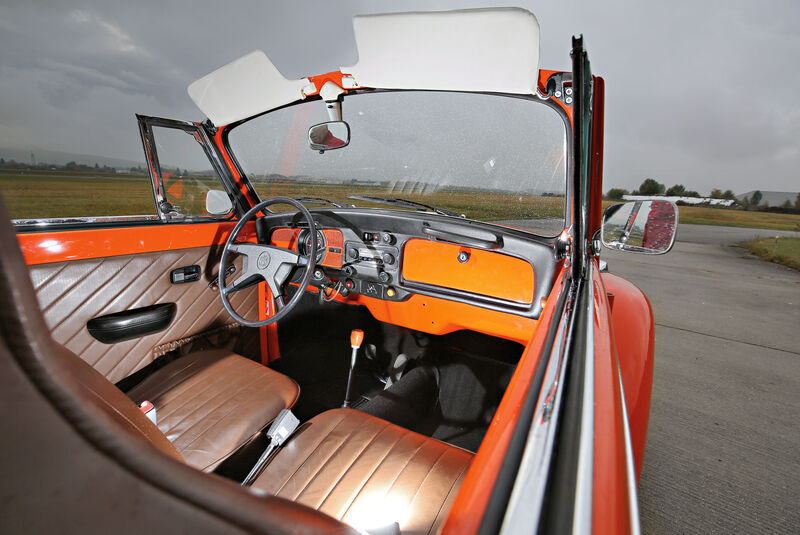 VW Käfer 1302 LS Cabriolet, Cockpit