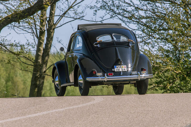 VW Käfer, Renault 4CV