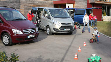 VW Multivan 2.0 TDI, Mercedes Viano 2.0 CDI, Ford Tourneo Custom, Familie