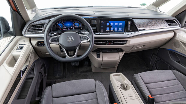 VW Multivan eHybrid, Cockpit