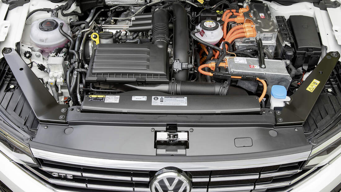 Neuer Sauber-Diesel von VW: Twindosing für Passat & Golf 8 - auto motor und sport
