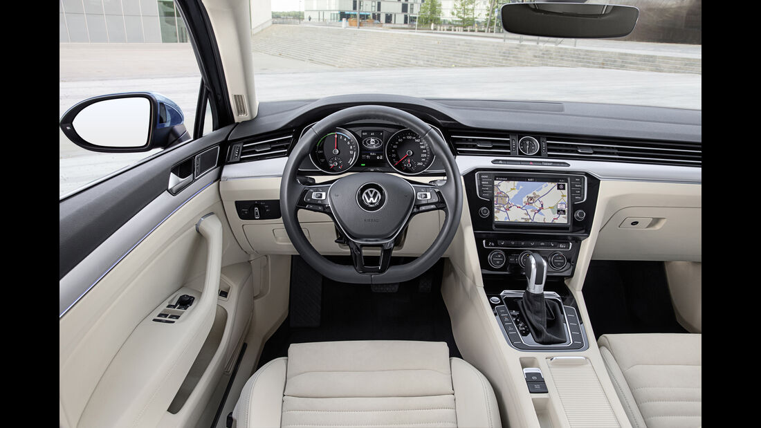 VW Passat GTE Fahrbericht