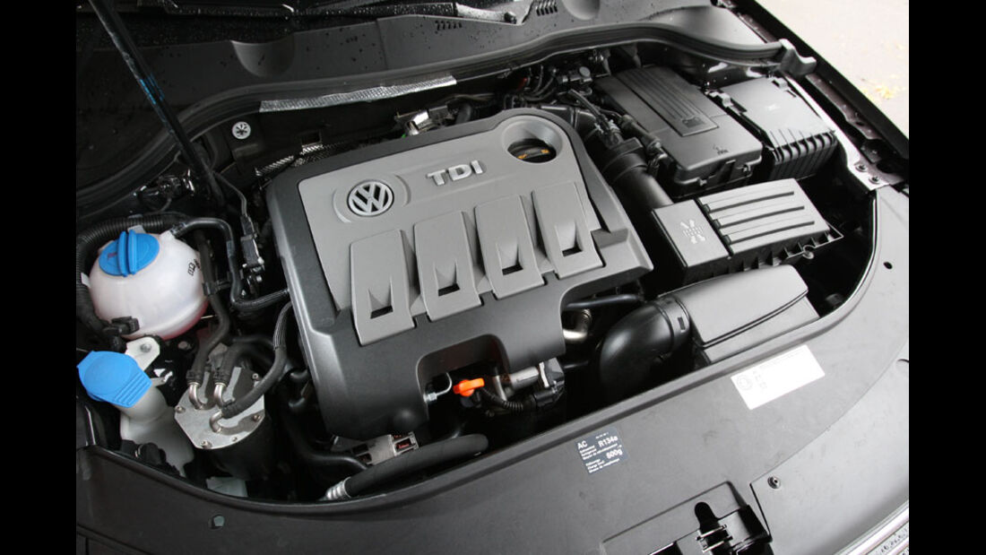 VW Passat, Motor