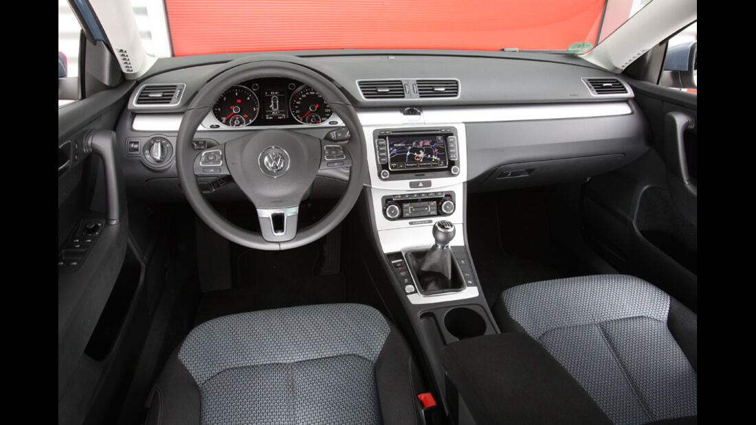 VW Passat Variant BlueMotion, Cockpit, Lenkrad