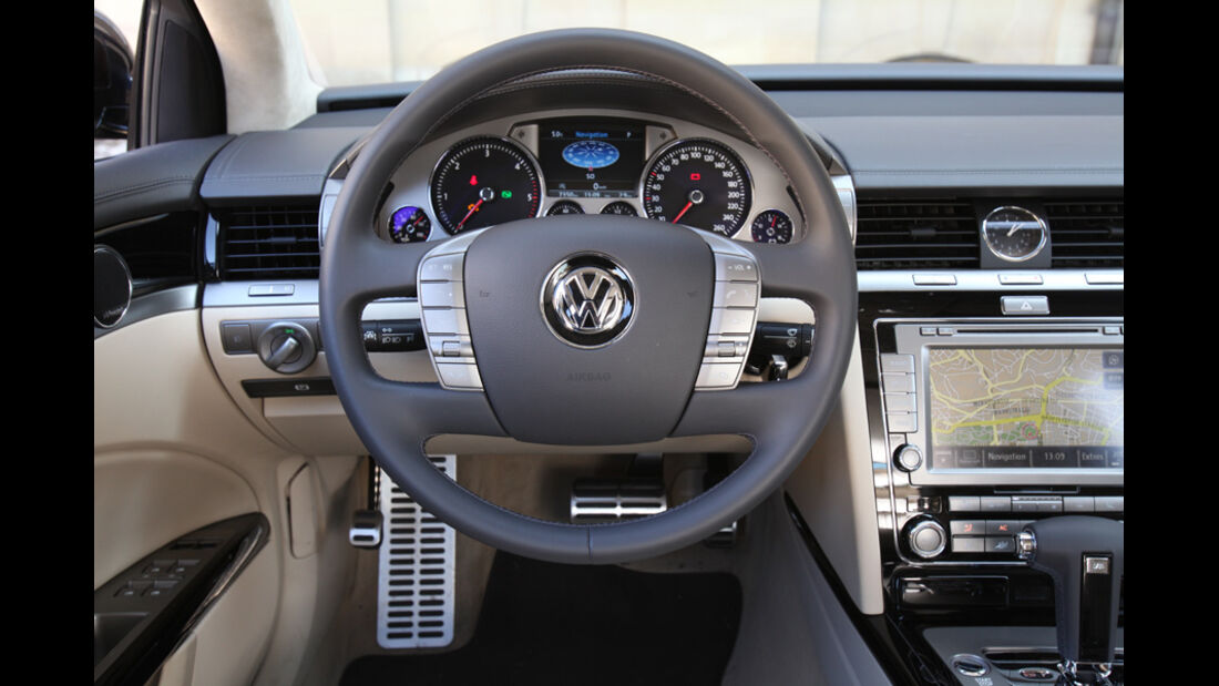 VW Phaeton V6 TDI, Cockpit