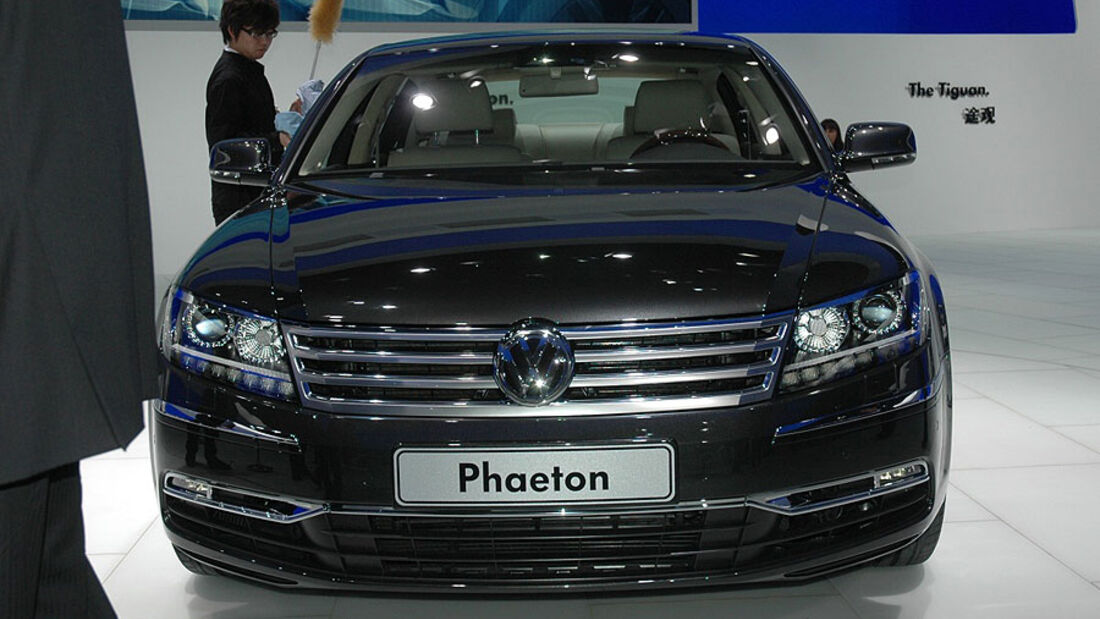 VW Phaeton auf der Auto China 2010