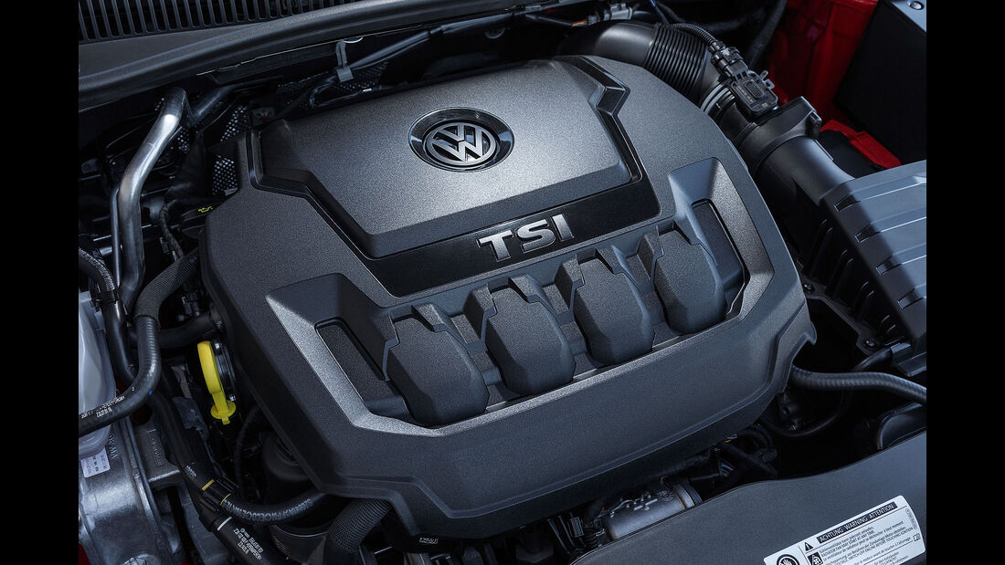 VW Polo VI GTI (2018) AW 2G rot Motor 2.0 TSI