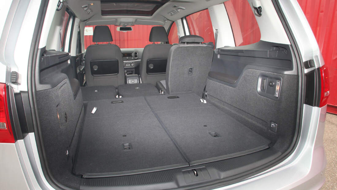 Seat Alhambra oder VW Sharan: Welcher Van ist der bessere Kauf? - auto motor und sport