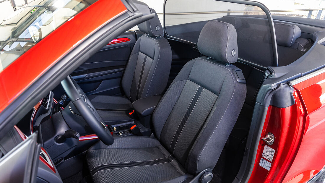 VW T-Roc 1.0 TSI Cabrio, Sitze