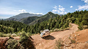 VW T2, Westfalia Camper, Rocky Mountains, Doormobil