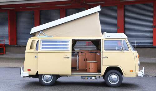 VW T2b (1978) Westfalia Camper