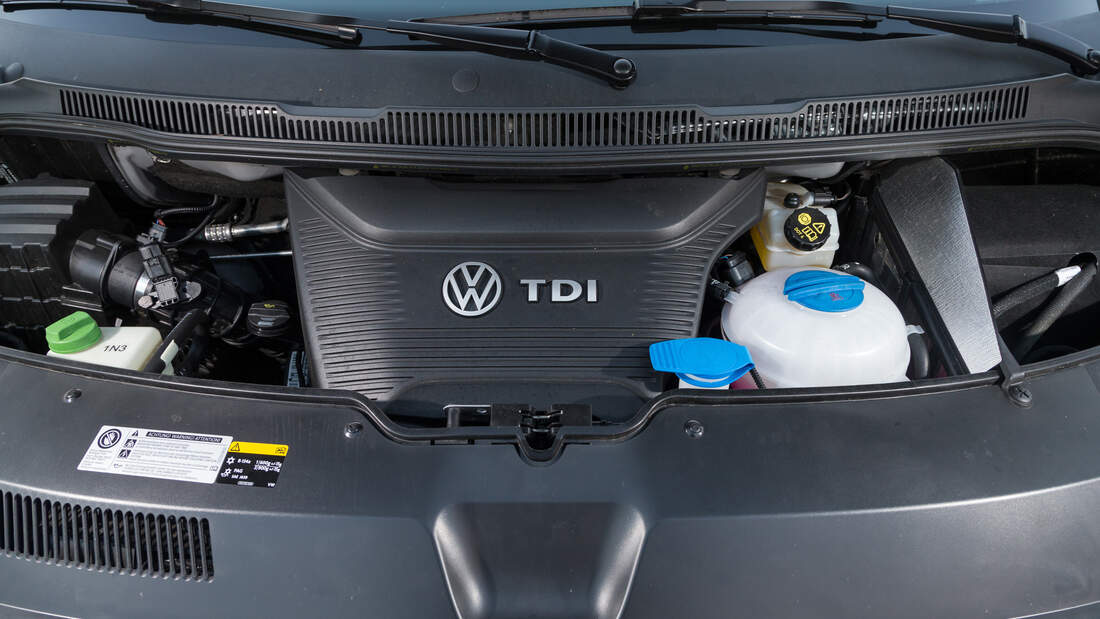 Neuer VW T6 Fahrt im neuen Bus auto motor und sport