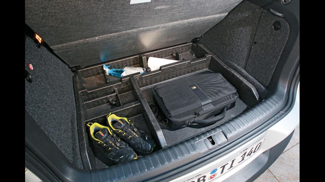 VW Tiguan 2.0 TSI 4motion Sport & Style, Kofferraum