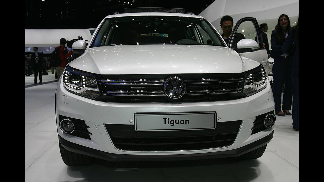 VW Tiguan 2011, Genfer Autosalon, Kühlergrill, Front, Scheinwerfer