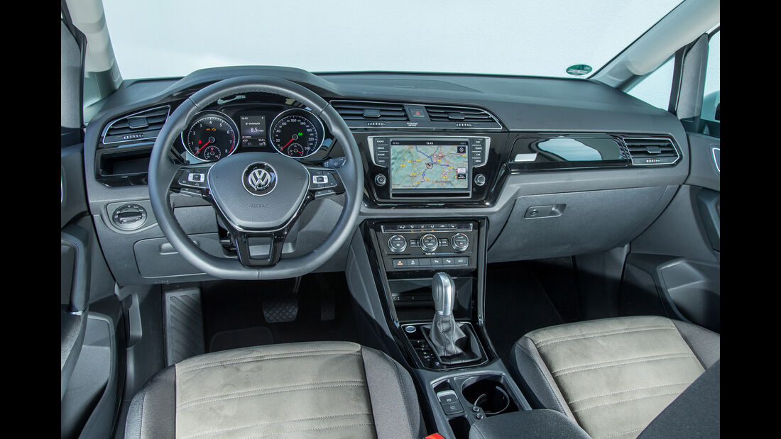 VW Touran 1.4 TSI, Cockpit