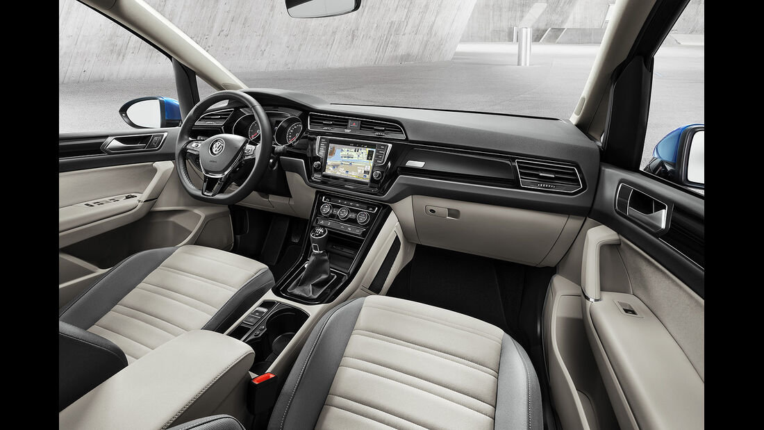 VW Touran 2015, Innenraum, Cockpit