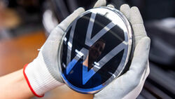 VW Volkswagen Logo Emblem Plakette Schild