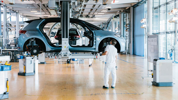 VW Werk Dresden Gläserne Manufaktur Produktion ID.3 (2022)