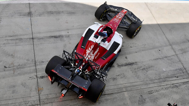 Valtteri Bottas - Alfa Romeo - Formula 1 - Test - Bahrain - March 11, 2022