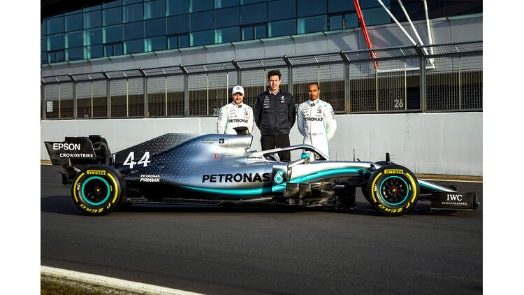 Hamilton Weicht Fragen Aus Ist Mercedes So Fit Wie Hamilton Auto Motor Und Sport