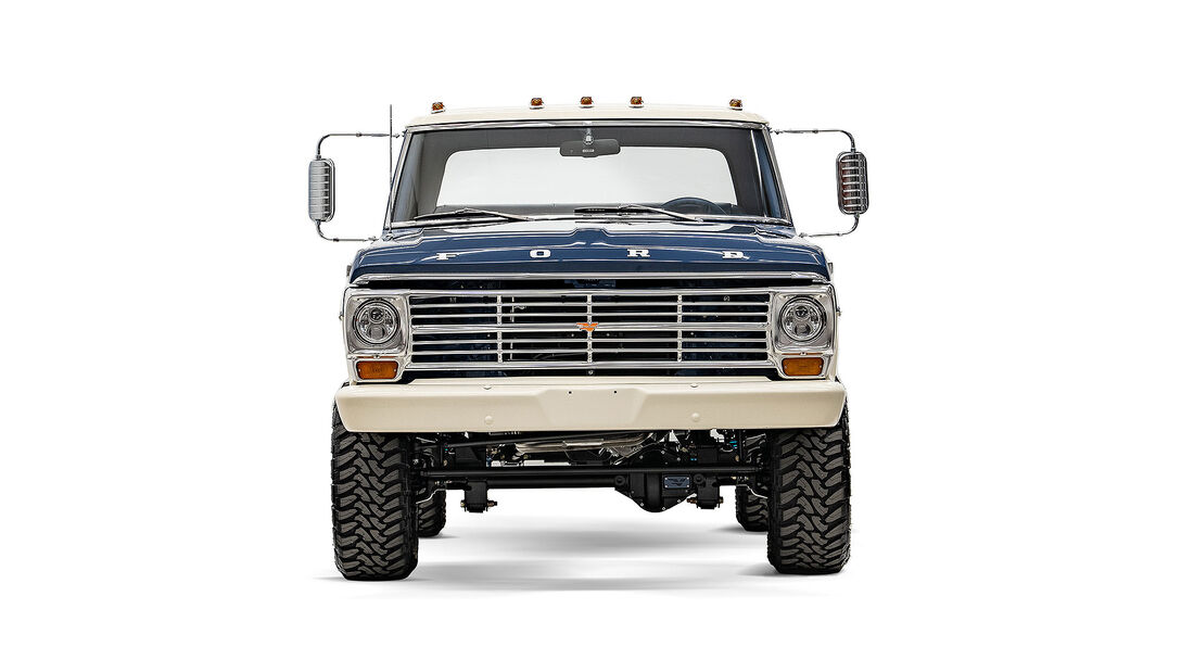 Velocity Custom Ford F-250 Restomod-Umbau