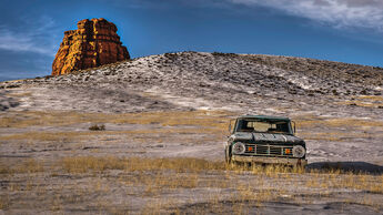 Verrotteter Pick-up Berge Wald Wyoming