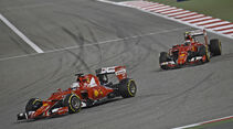 Vettel & Räikkönen - Ferrari - Formel 1 - GP Bahrain 2015