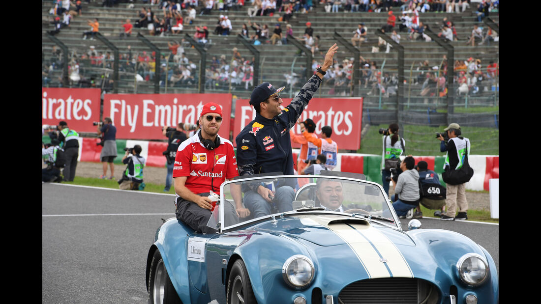 Vettel -Ricciardo - Formel 1 - GP Japan 2016 - Suzuka 