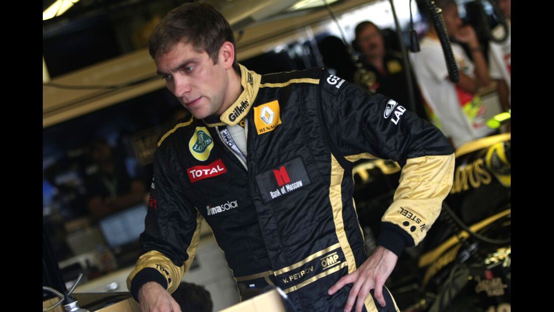 Vitaly Petrov - GP Abu Dhabi - Freies Training - 11. November 2011