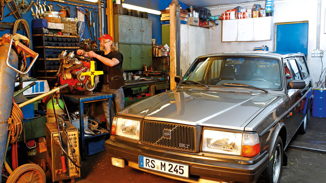 Volvo 240, Garage, Frontansicht